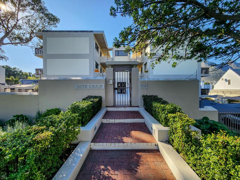 To Let 2 Bedroom Property for Rent in Hout Bay Western Cape